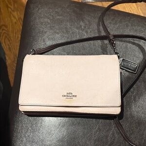 Coach  pink blush Crossbody Bag project bag, fair condition